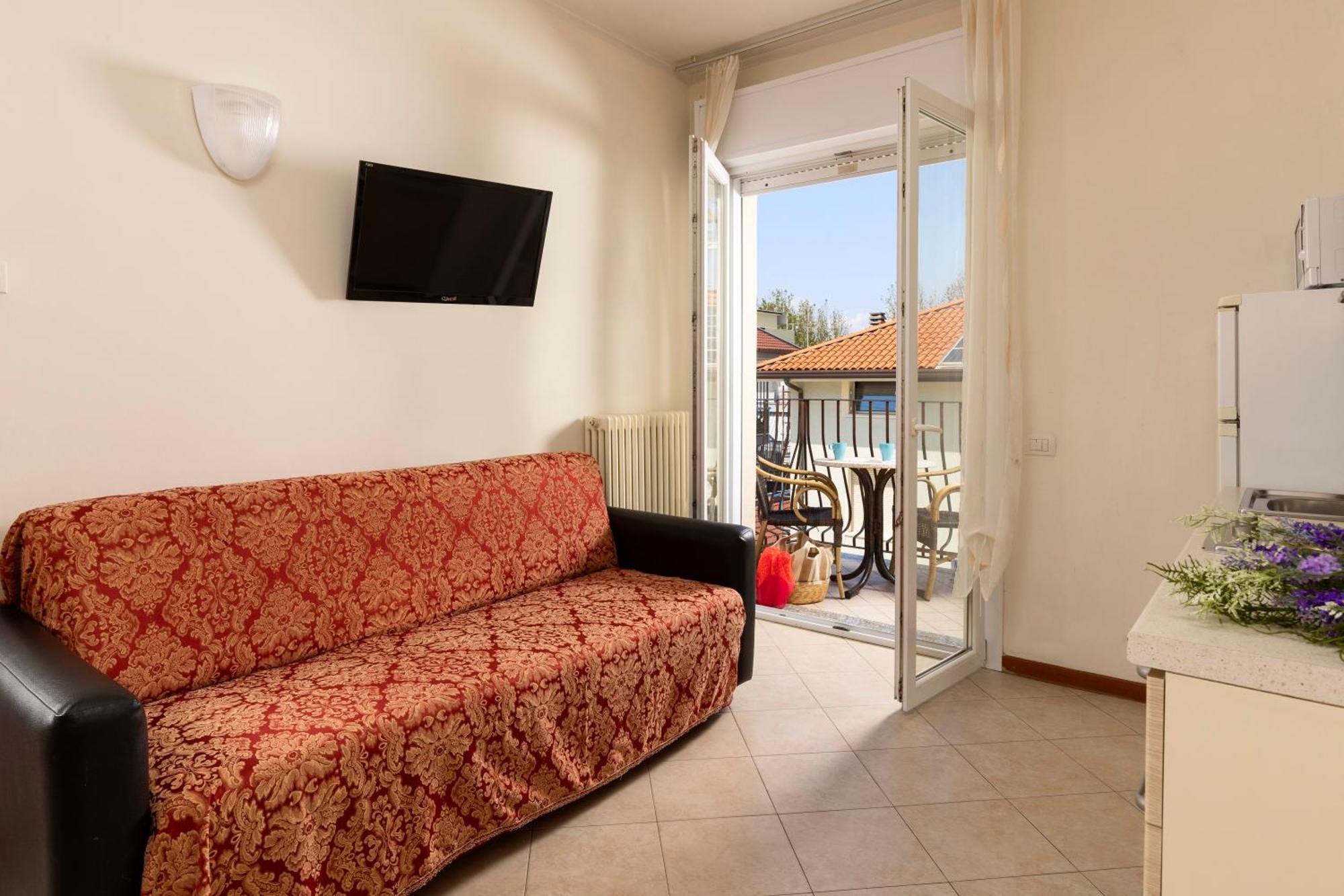 Residence Uno Studio&Suites Rimini Exterior foto